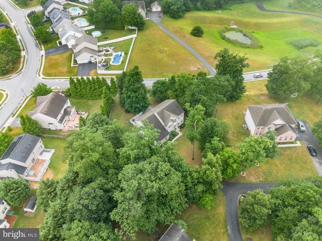 2805 RIDGELEIGH CT, Manchester, MD 21102