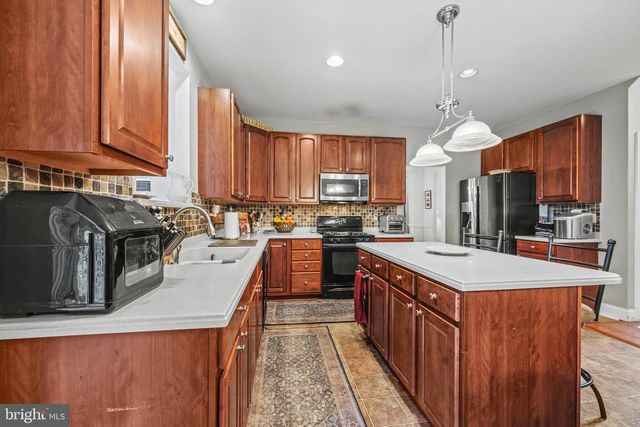 2805 RIDGELEIGH CT, Manchester, MD 21102