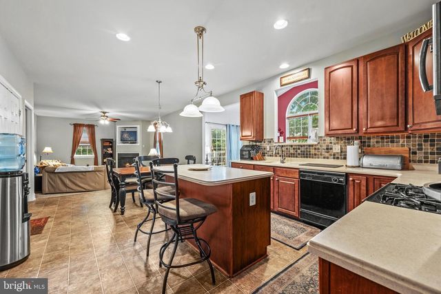 2805 RIDGELEIGH CT, Manchester, MD 21102
