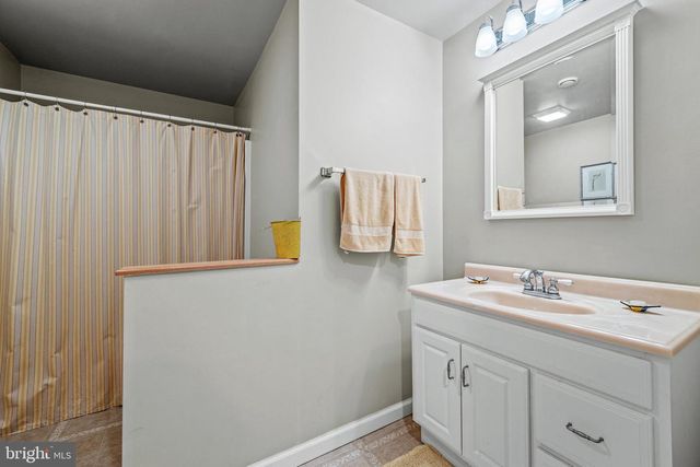 2805 RIDGELEIGH CT, Manchester, MD 21102