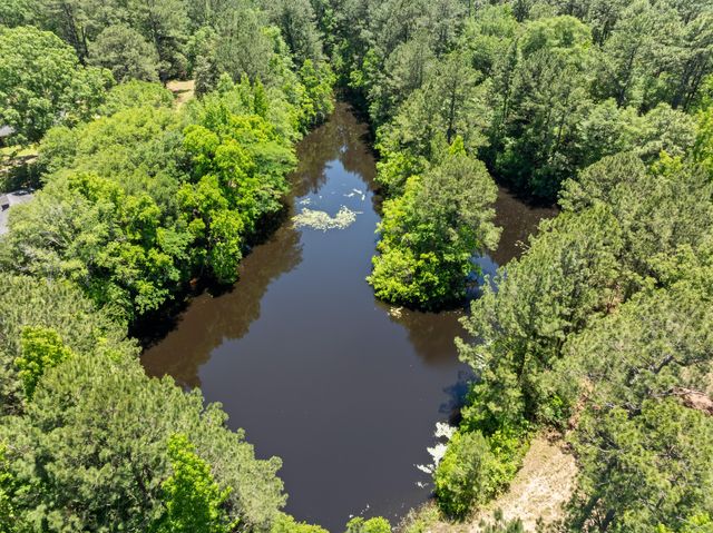 51 Old Rawls Springs, Hattiesburg, MS 39402