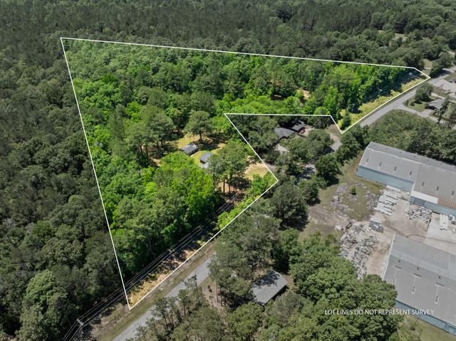 51 Old Rawls Springs, Hattiesburg, MS 39402