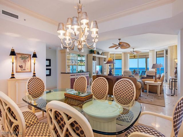 7117 Pelican Bay Blvd BLVD 1604, Naples, FL 34108