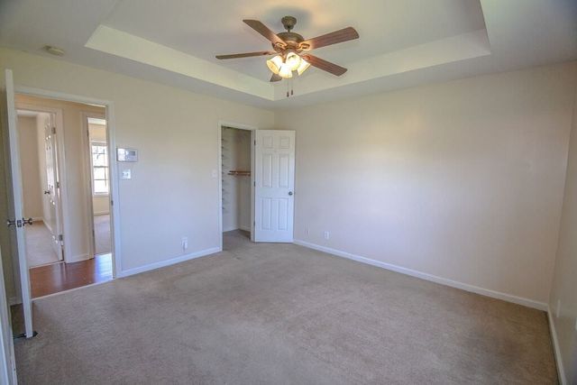 955 Russet Dr, Clarksville, TN 37040