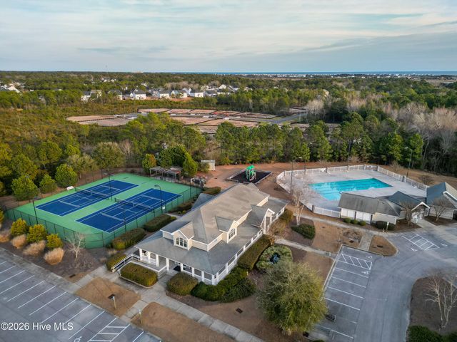 505 W Red Head Circle, Sneads Ferry, NC 28460