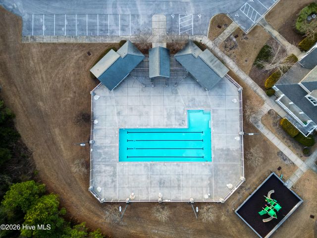 505 W Red Head Circle, Sneads Ferry, NC 28460