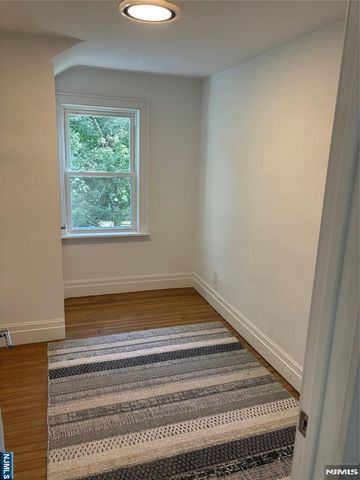 91 Columbus Drive, Tenafly, NJ 07670