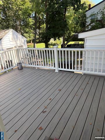 91 Columbus Drive, Tenafly, NJ 07670