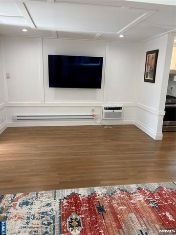 91 Columbus Drive, Tenafly, NJ 07670