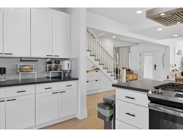 3344 Ne 74TH Ave, Portland, OR 97213