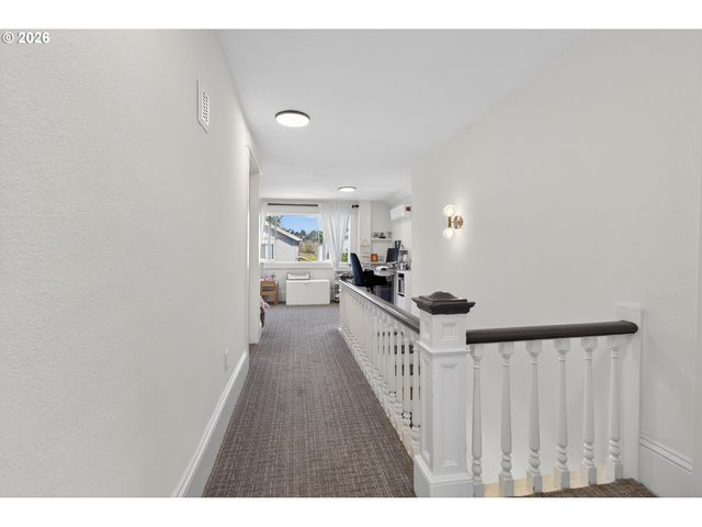 3344 Ne 74TH Ave, Portland, OR 97213