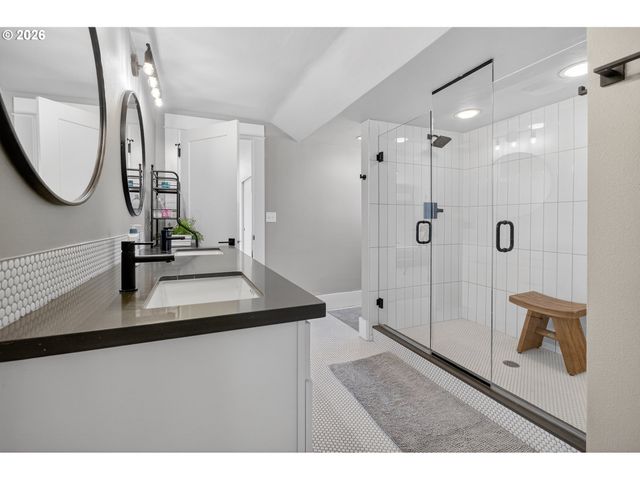 3344 Ne 74TH Ave, Portland, OR 97213