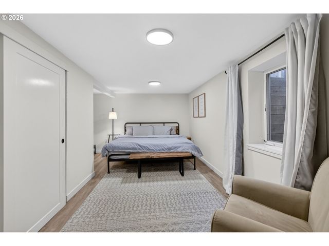 3344 Ne 74TH Ave, Portland, OR 97213