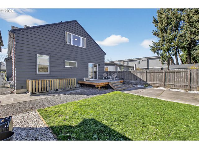 3344 Ne 74TH Ave, Portland, OR 97213