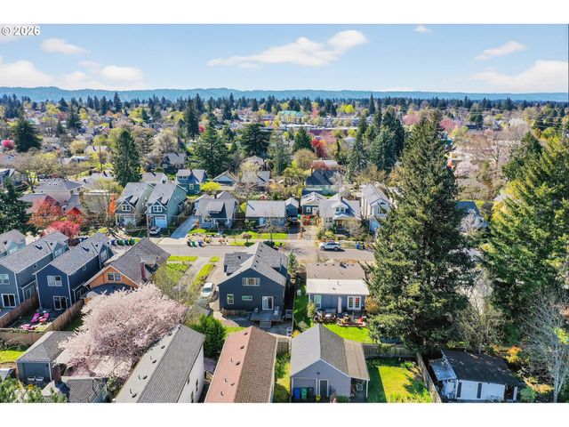 3344 Ne 74TH Ave, Portland, OR 97213