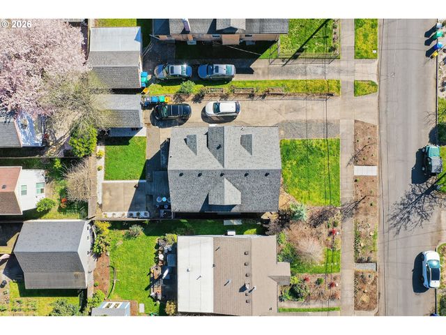 3344 Ne 74TH Ave, Portland, OR 97213