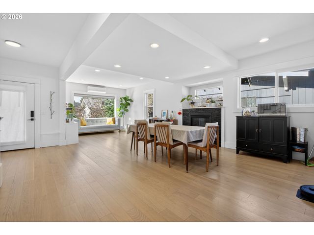 3344 Ne 74TH Ave, Portland, OR 97213