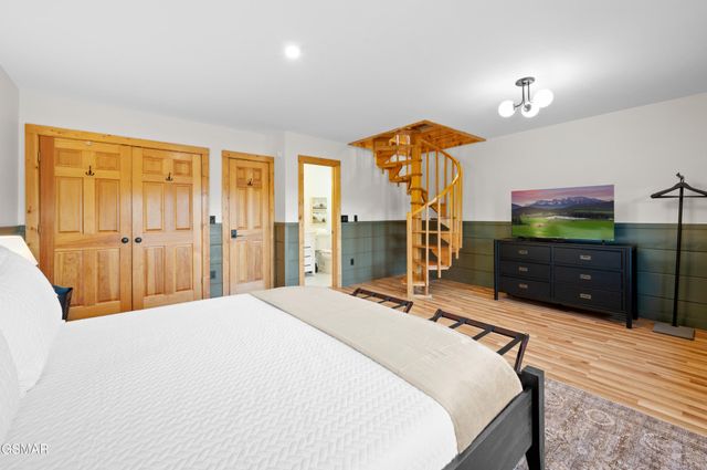 2633 Raccoon Hollow Way, Sevierville, TN 37862