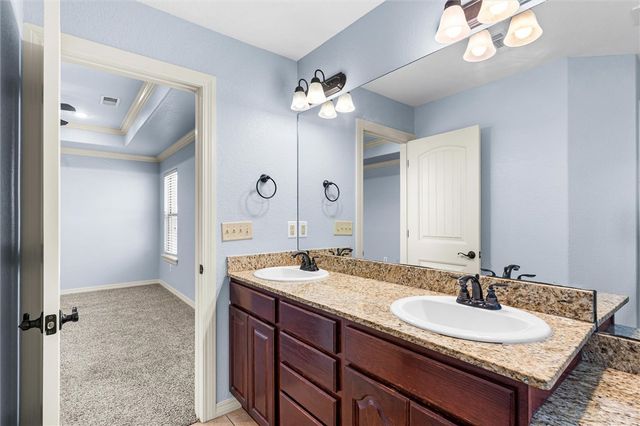 2641 Villa Boulevard, Fayetteville, AR 72703
