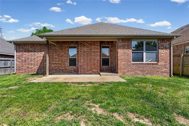 2641 Villa Boulevard, Fayetteville, AR 72703