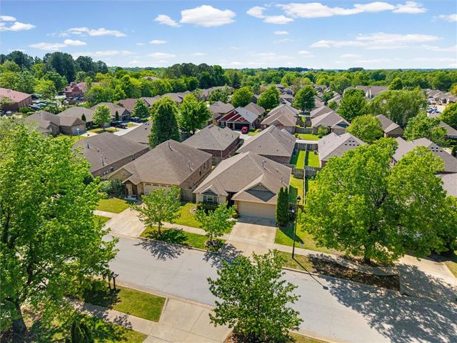 2641 Villa Boulevard, Fayetteville, AR 72703