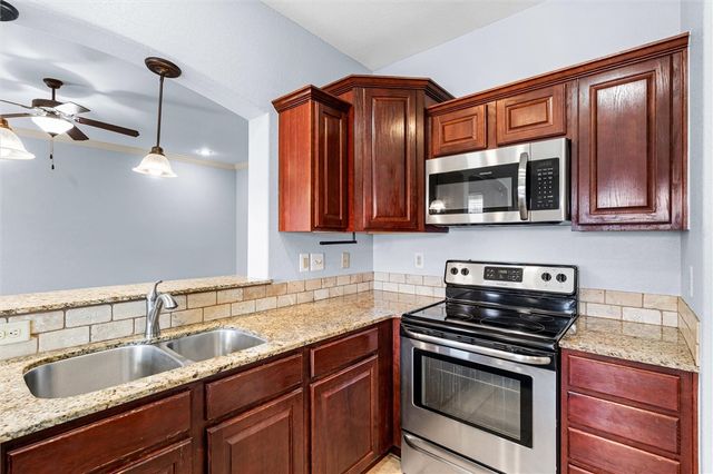 2641 Villa Boulevard, Fayetteville, AR 72703