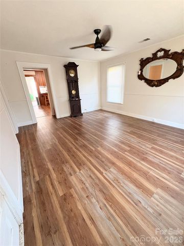 1001 Klondale Avenue, Kannapolis, NC 28081