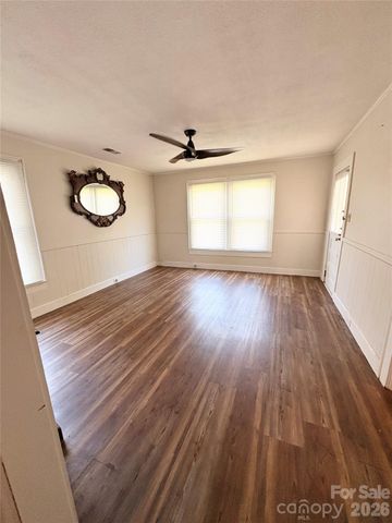 1001 Klondale Avenue, Kannapolis, NC 28081