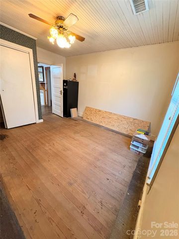 1001 Klondale Avenue, Kannapolis, NC 28081