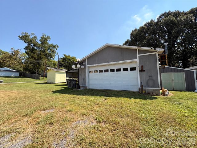 1001 Klondale Avenue, Kannapolis, NC 28081