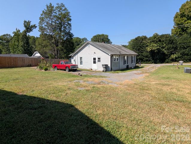 1001 Klondale Avenue, Kannapolis, NC 28081