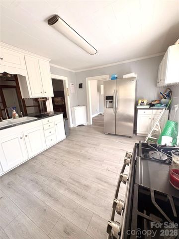 1001 Klondale Avenue, Kannapolis, NC 28081