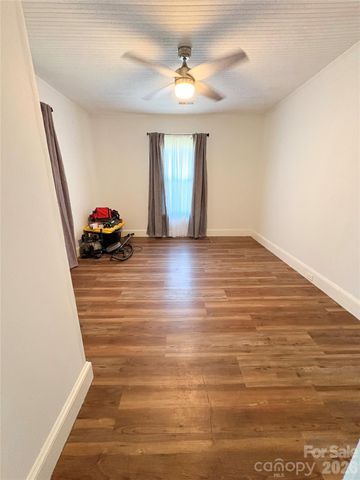 1001 Klondale Avenue, Kannapolis, NC 28081
