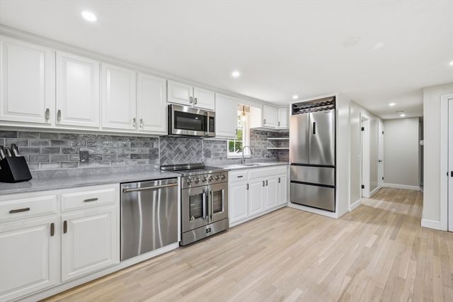 14 Ahab, Yarmouth, MA 02675