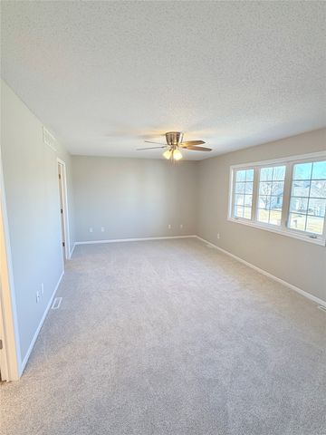 4458 Ashley Park Drive, West Des Moines, IA 50265