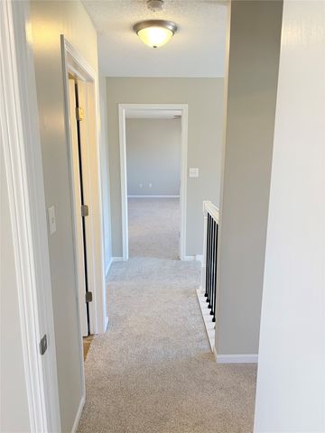 4458 Ashley Park Drive, West Des Moines, IA 50265