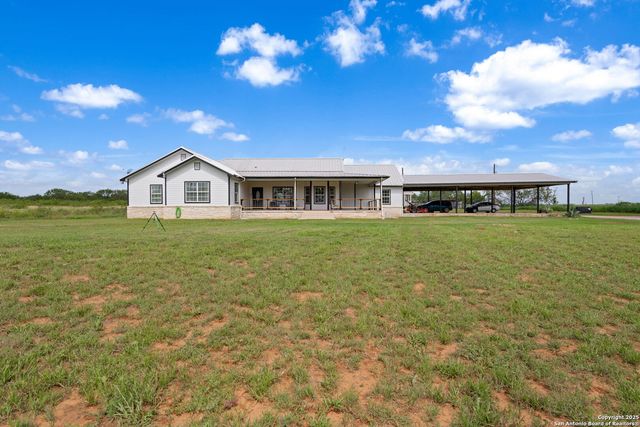 4495 N Sh 16, Jourdanton, TX 78026