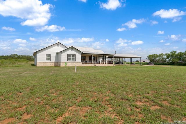 4495 N Sh 16, Jourdanton, TX 78026