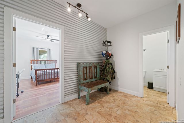 4495 N Sh 16, Jourdanton, TX 78026