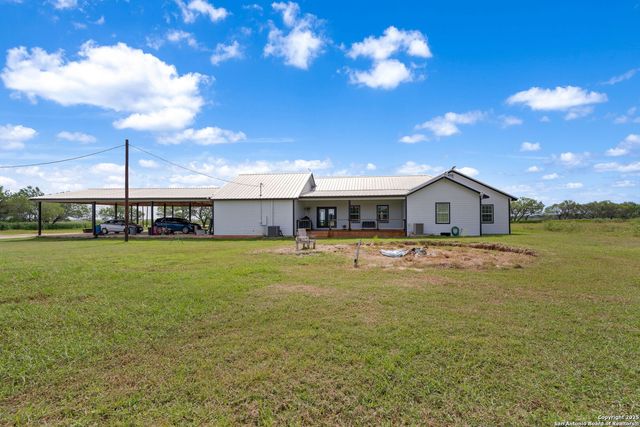 4495 N Sh 16, Jourdanton, TX 78026
