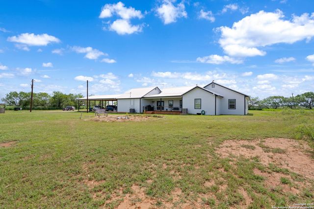 4495 N Sh 16, Jourdanton, TX 78026