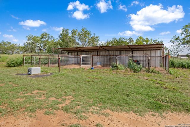 4495 N Sh 16, Jourdanton, TX 78026