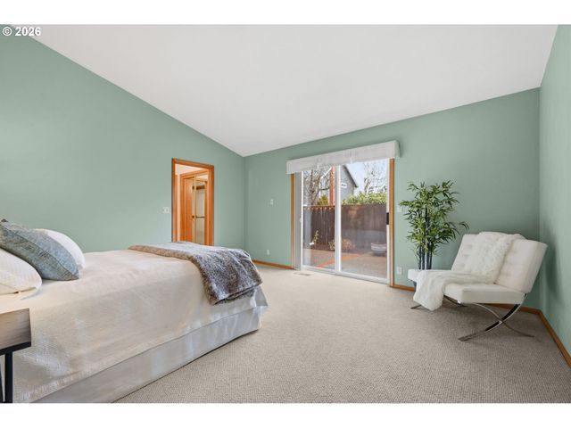 3105 WOLF MEADOWS Ln, Eugene, OR 97408