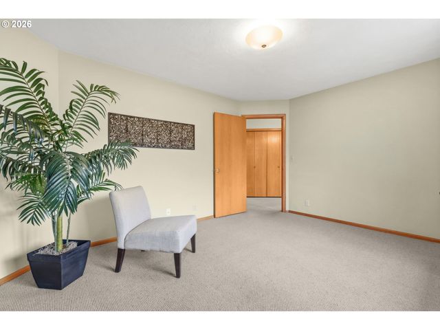 3105 WOLF MEADOWS Ln, Eugene, OR 97408