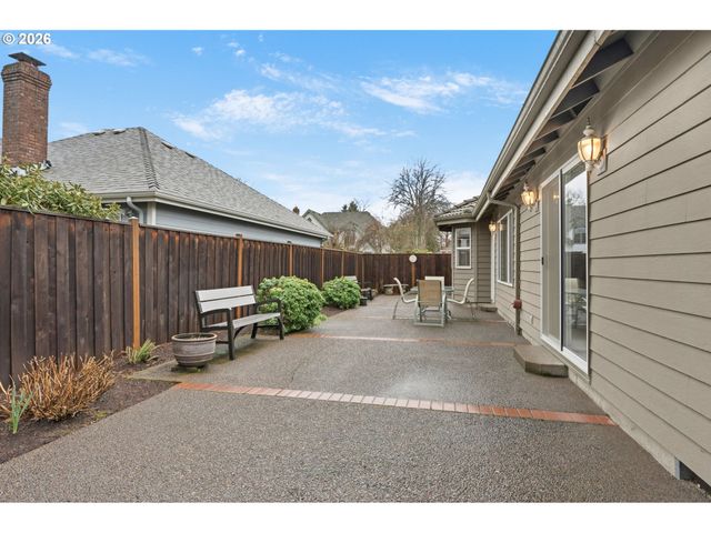 3105 WOLF MEADOWS Ln, Eugene, OR 97408