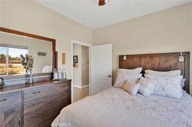 8140 Heartland, Oak Hills, CA 92344