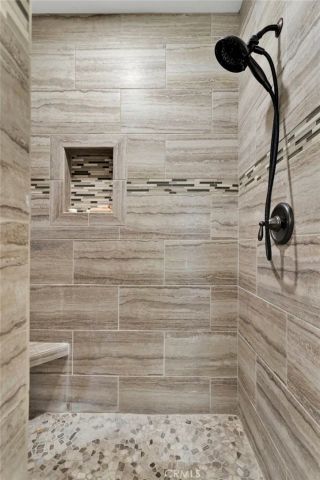 8140 Heartland, Oak Hills, CA 92344