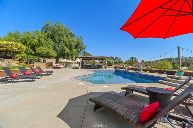 19315 Avenida Cordoba, Murrieta, CA 92562