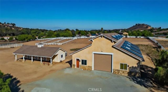 19315 Avenida Cordoba, Murrieta, CA 92562