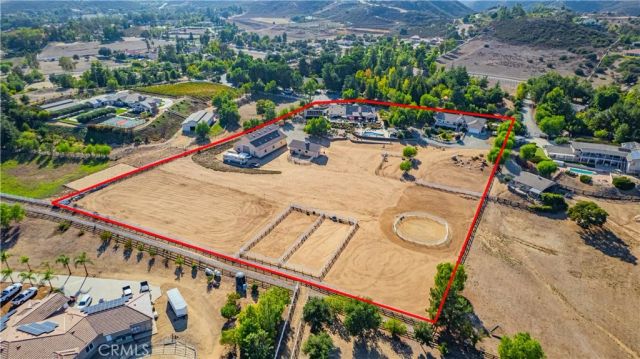 19315 Avenida Cordoba, Murrieta, CA 92562